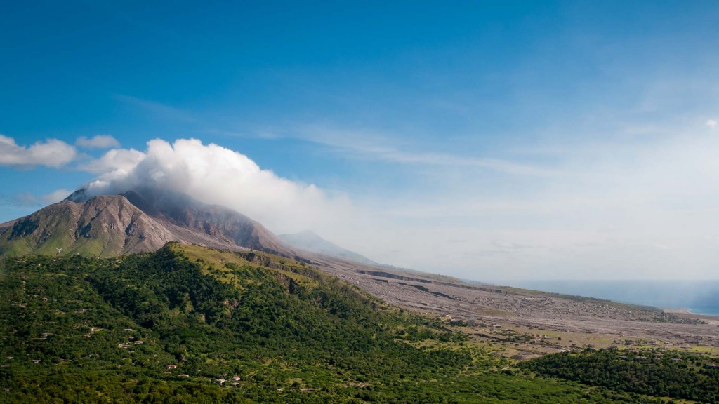 yacht-zoo-destinations-antigua05