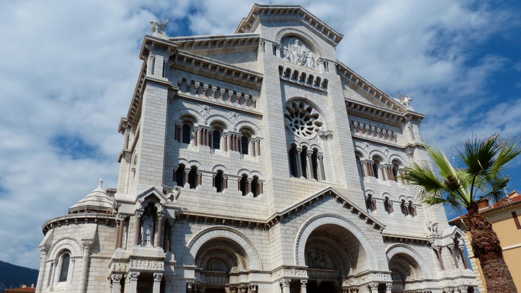 luxury-yacht-charter-monaco-architecture Architecture on luxury yacht charter monaco