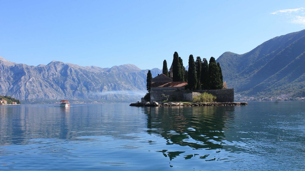 luxury-yacht-charter-montenegro-08 Island spotted on luxury yacht charter in Montenegro