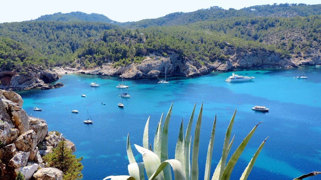 yacht-zoo-destinations-spain03