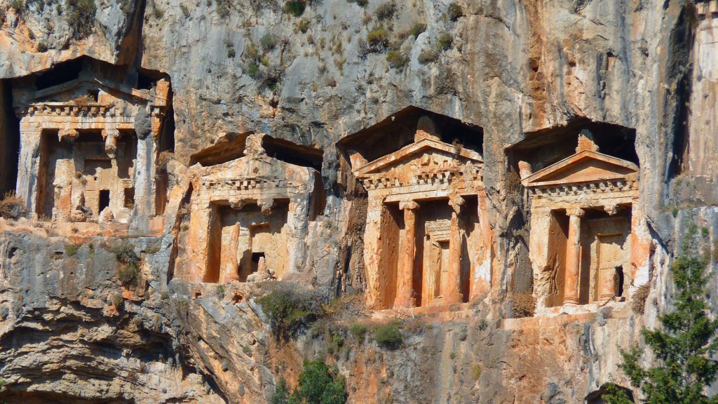 luxury-yacht-charter-turkey-06 Ruins seen on a luxury yacht charter in Turkey