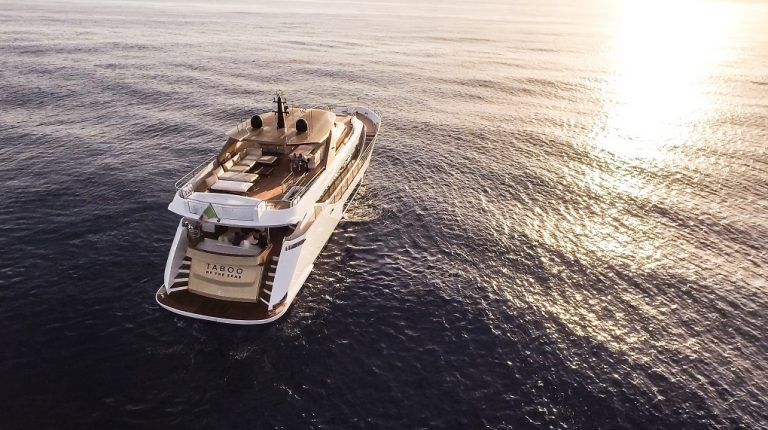 maiora-30-walkaround-yacht-for-sale-yachtzoo