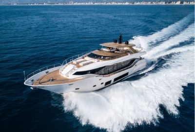 Yacht for sale Maiora m Walkaround Convertible insert