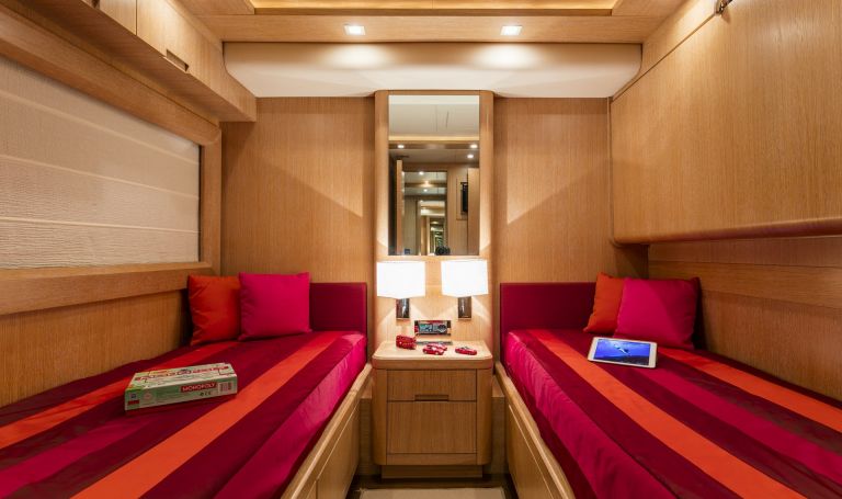 M/Y Mythos yacht for sale twin cabin