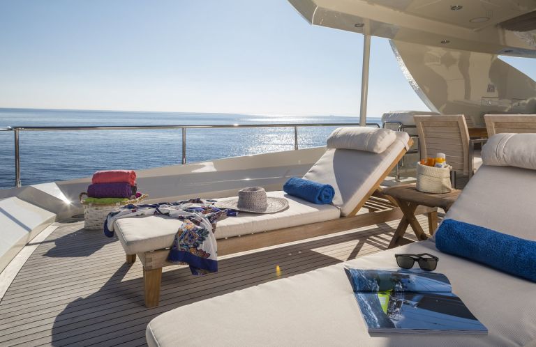 M/Y RINI V yacht for charter deck lounging