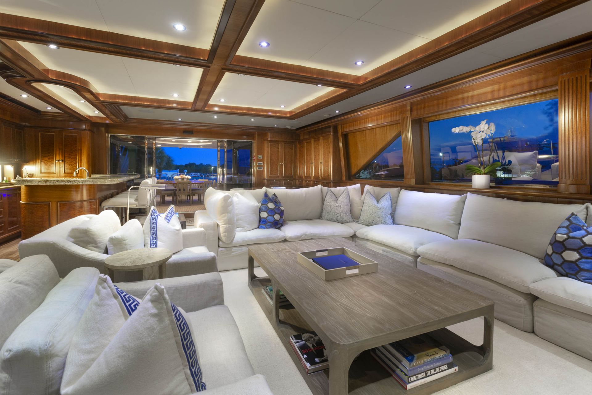 M/Y FAR FROM IT Yacht for Charter | YACHTZOO