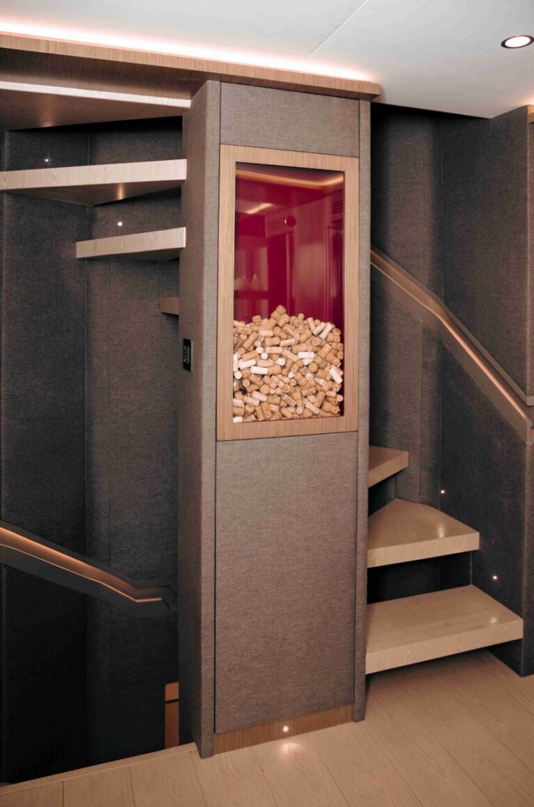 Infinity Nine Yacht For Charter ()