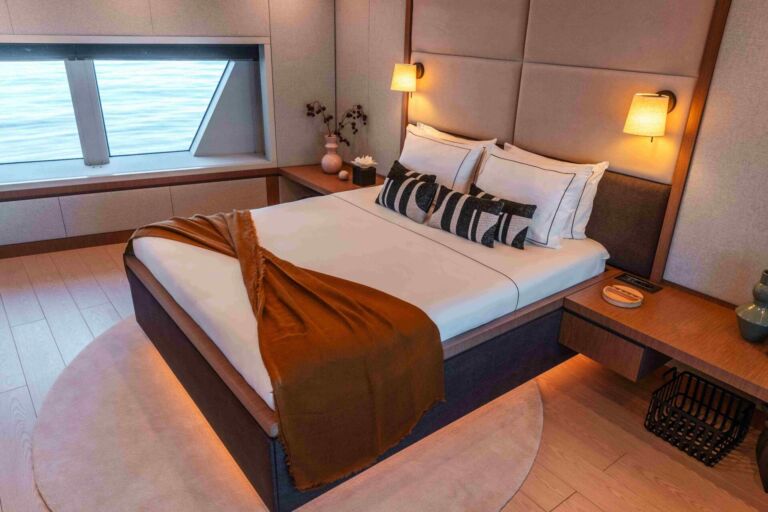 Infinity Nine Yacht For Charter ()