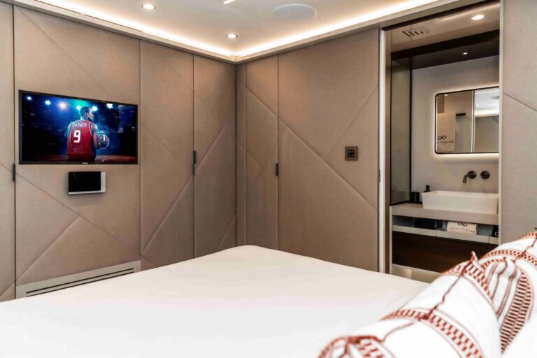 Infinity Nine Yacht For Charter ()