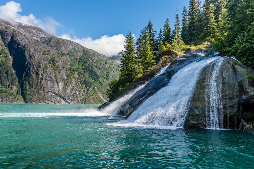 waterfalls-private-alaksa-yacht-charter Stunning natural beauty on an Alaskan yacht charter