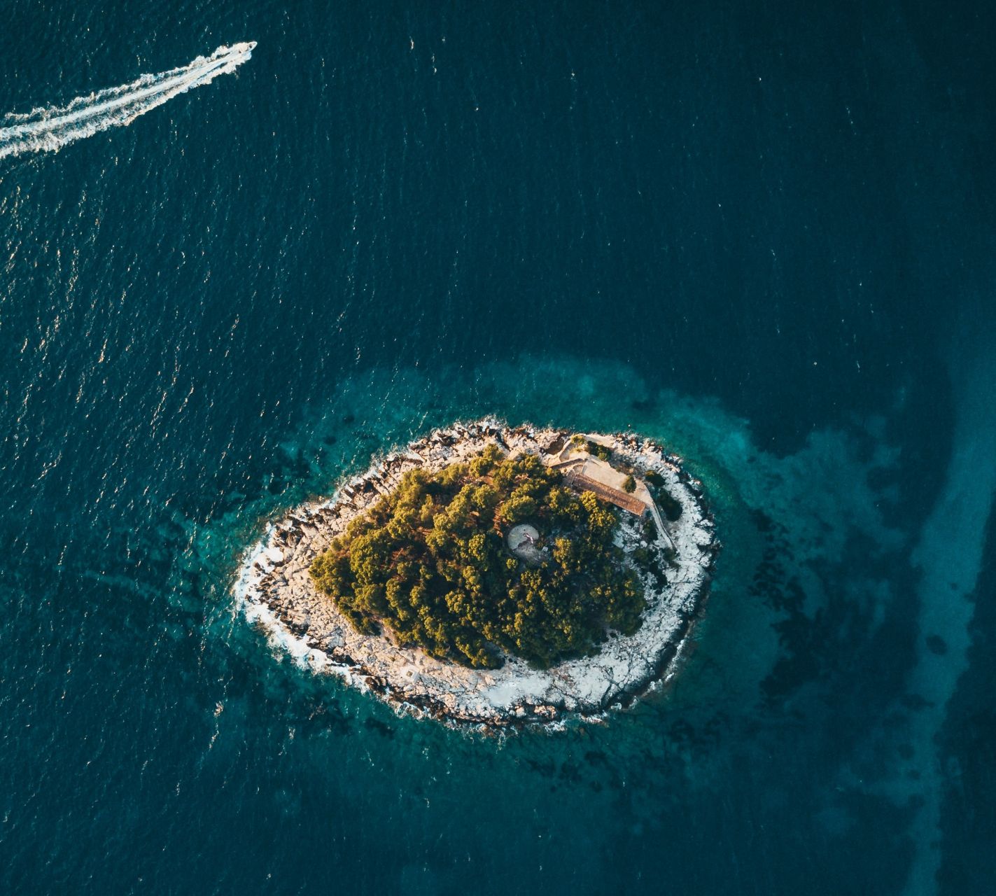 Amazing Yacht Charter Experiences - Private Islands