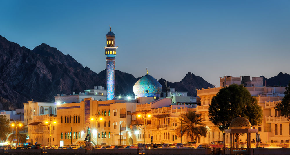 oman-yacht-charter-yachtzoo