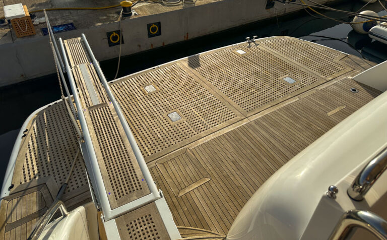 Mr Mouse Superyacht for sale ()