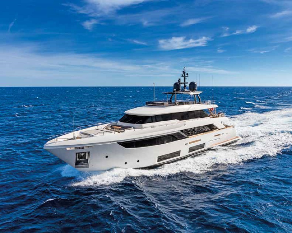 yacht 33 m