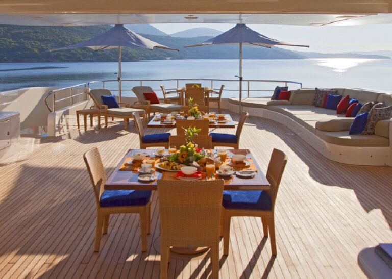 May Jean II m ISA Exterior Dining