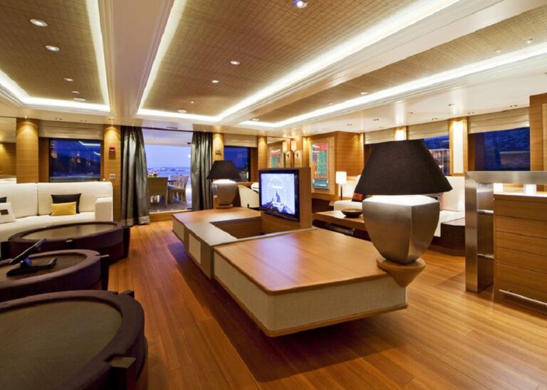 May Jean II m ISA Interior Loung