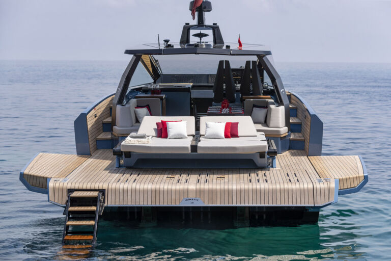 Chase boat new for sale Wally Power ()