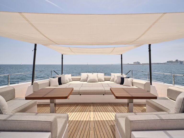 HORIZON m Navetta Custom Line for sale ()