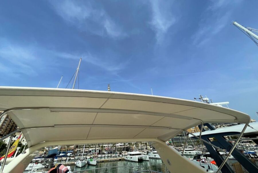 Falcon Yacht for Sale ()