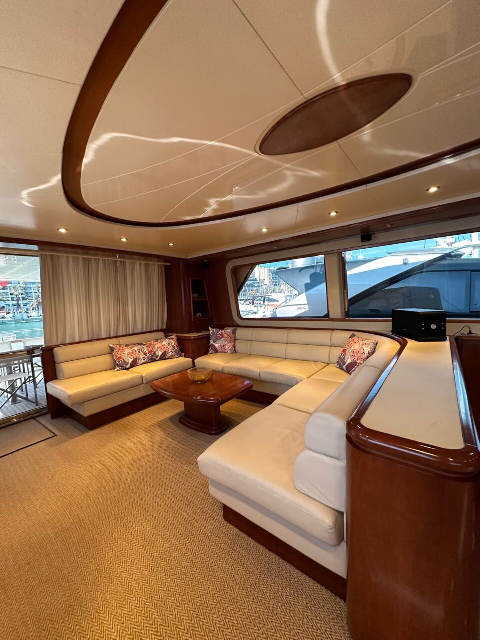 Falcon Yacht for Sale ()