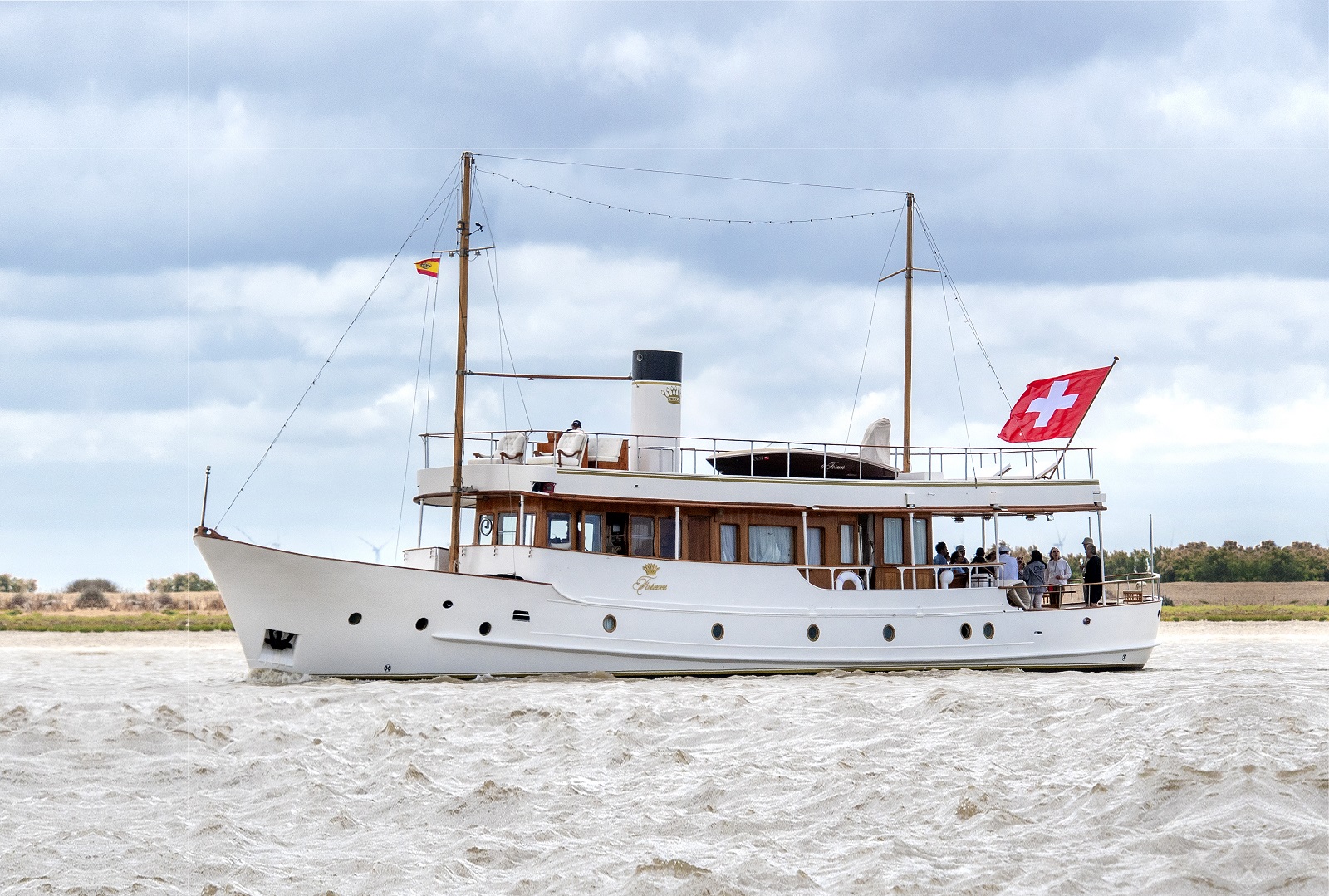 M/Y FOREVER – Historic Yacht from 1892 now for sale exclusively with YACHTZOO