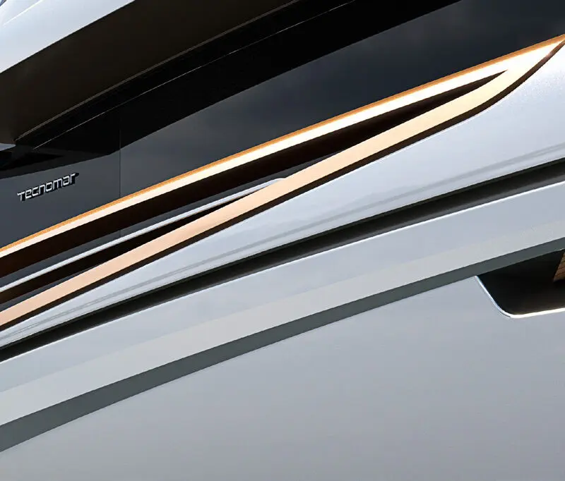 Tecnomar EVO Yacht ()