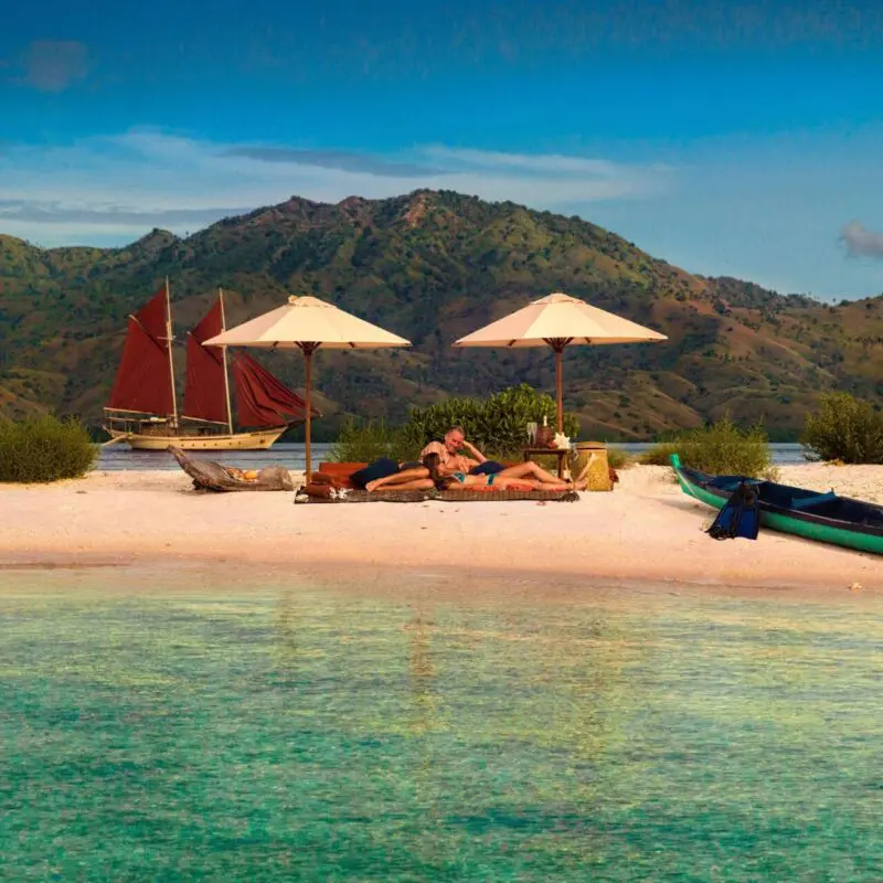 Si Datu Bua Yacht for Charter ()