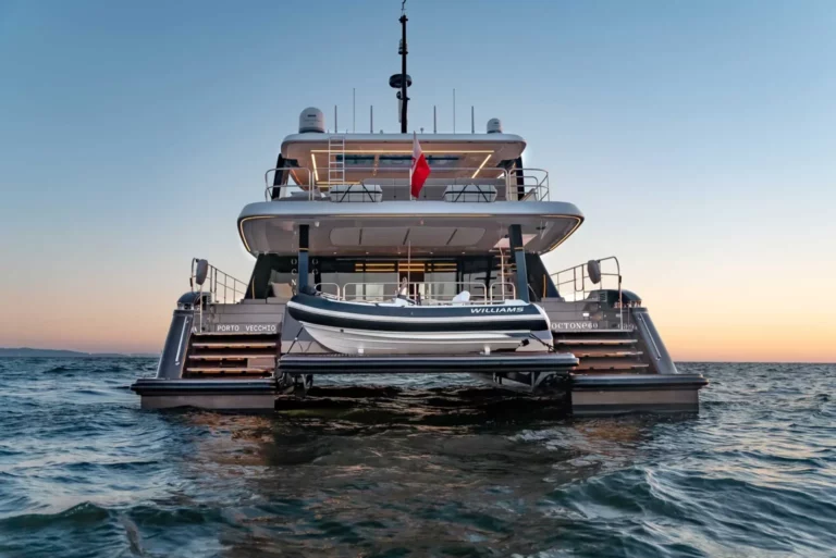 Sunreef Power ECO DOUBLE HAPPINESS x