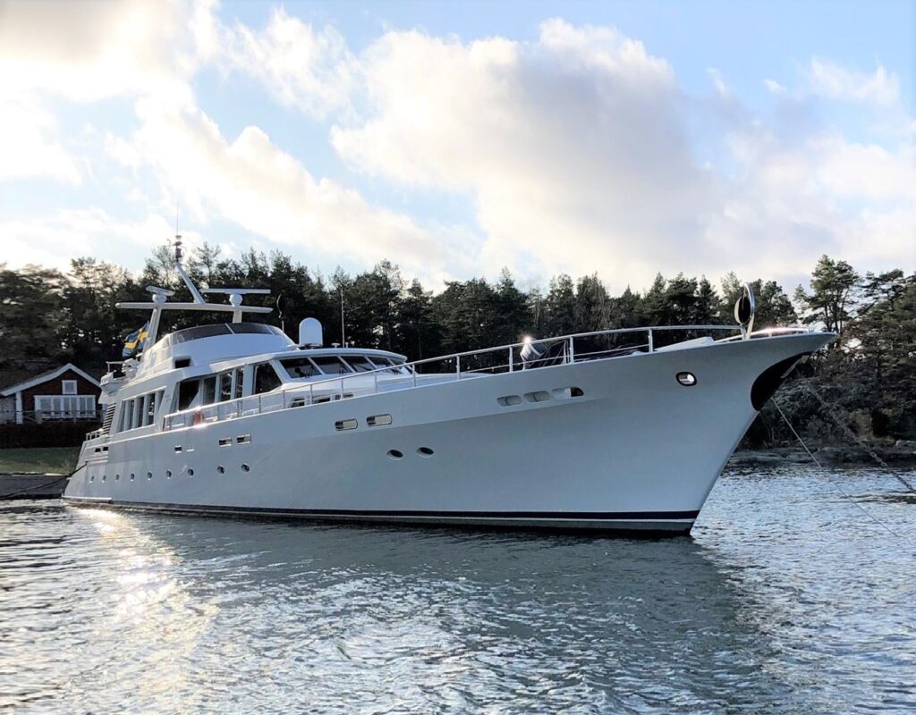 UNITED SPIRIT Yacht For Sale () Copy