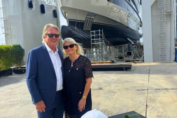 72m Admiral by Giorgio Armani