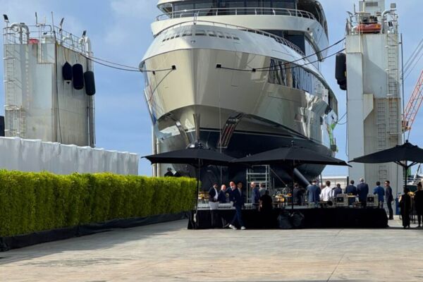 72m Admiral by Giorgio Armani