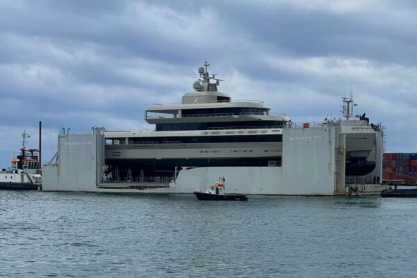 72m Admiral by Giorgio Armani