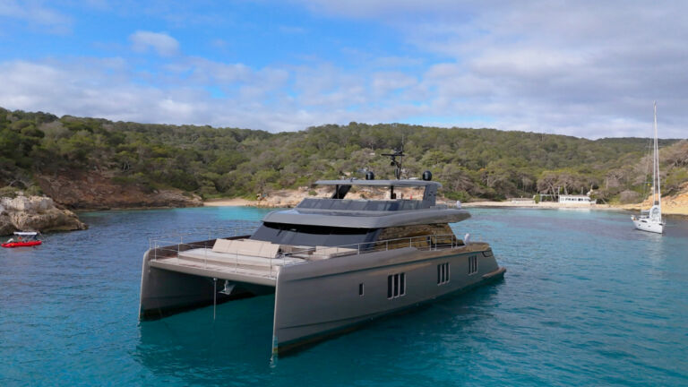 Catamaran for sale VOLTAIRE Sunreef Power ()