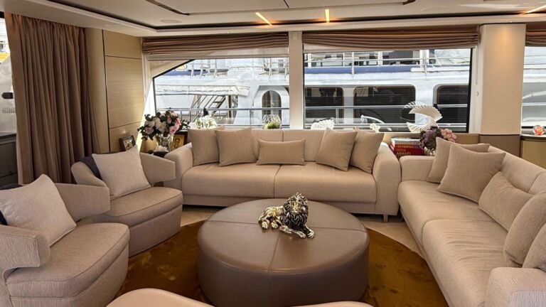 m Princess Yacht for sale ()