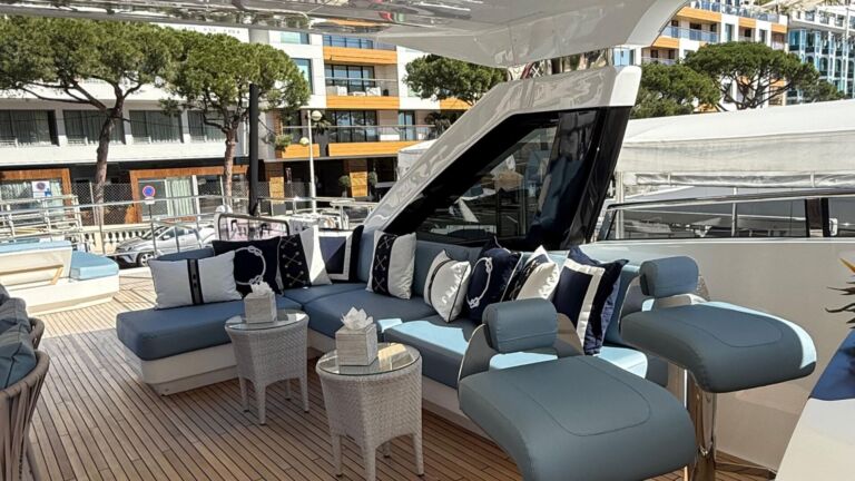 m Princess Yacht for sale ()