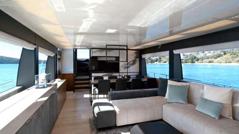 ELYSIAN Yacht ()