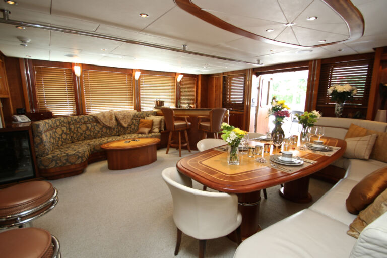 Main salon IMG